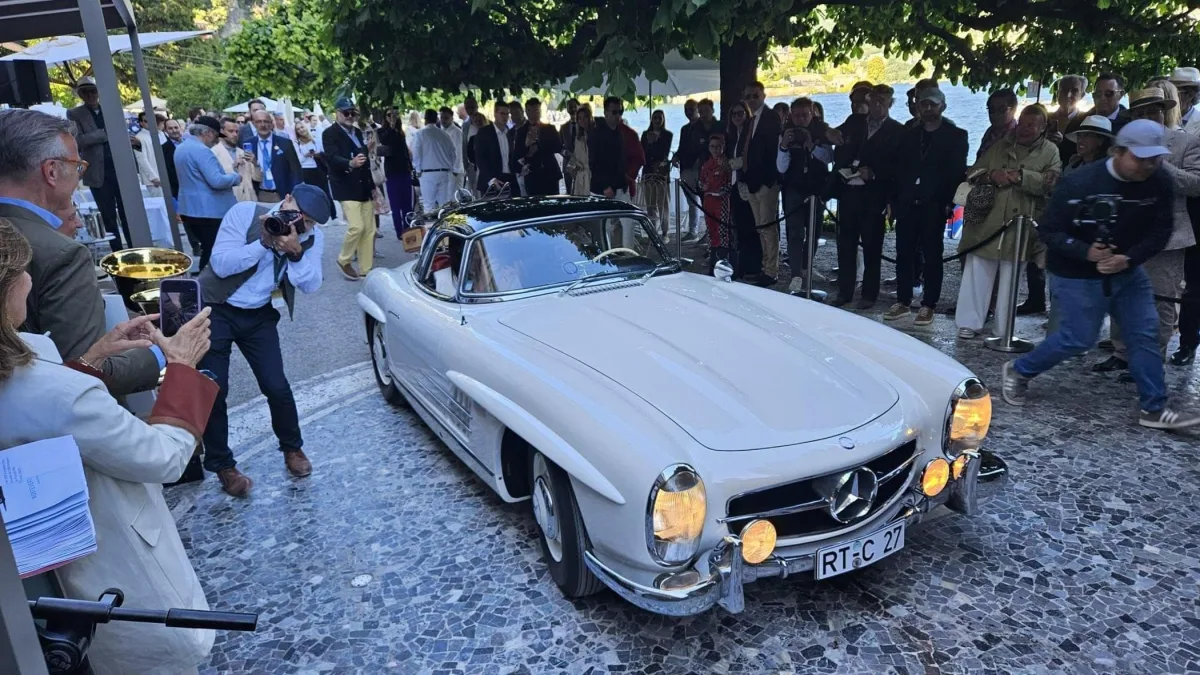 Mercedes 300 SL del 1963 vince il Concorso di Villa d'Este