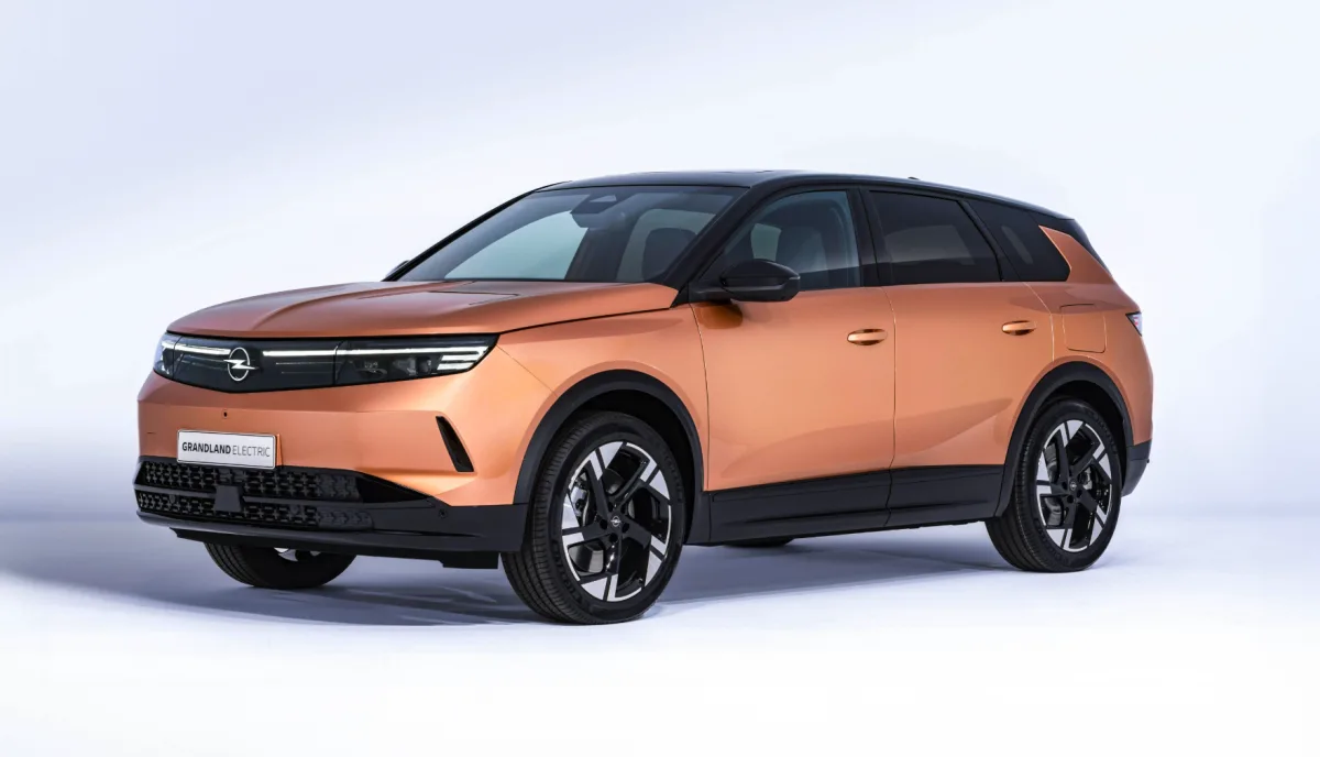 Opel Grandland: sconti fino a 9.500 euro e prima rata a gennaio 2027