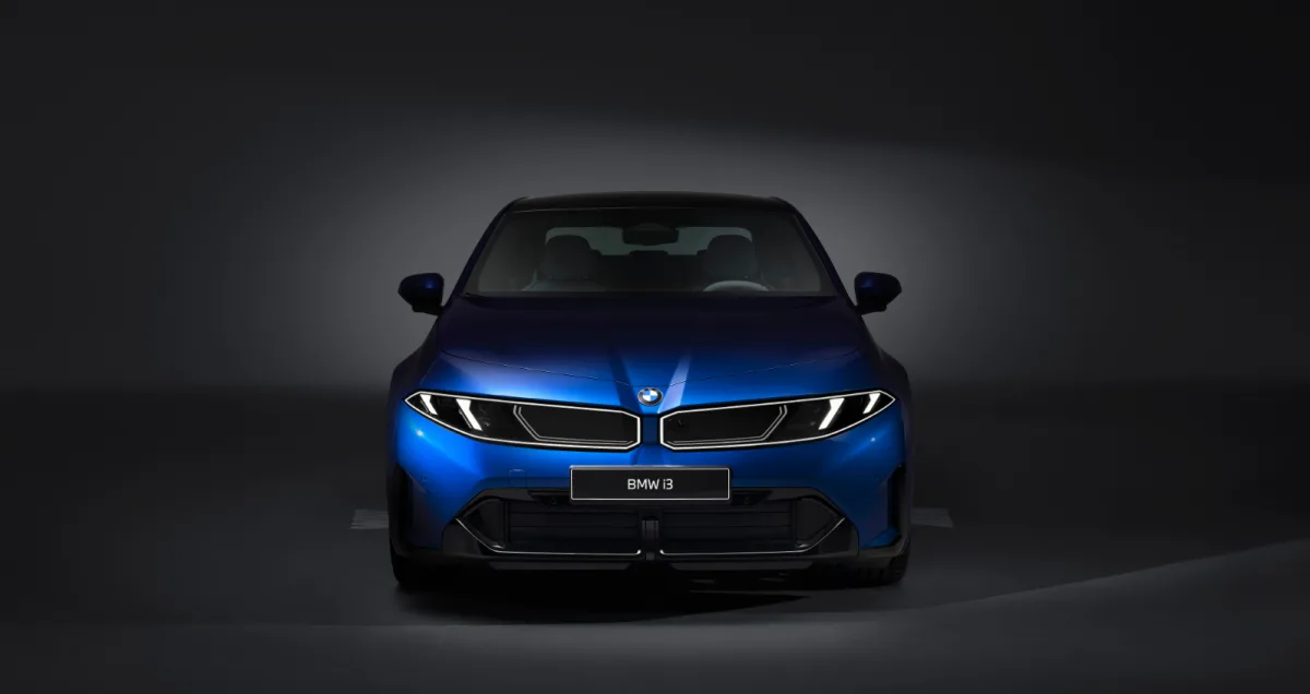 BMW i3: 1.213 km con una sola carica, il primato elettrico