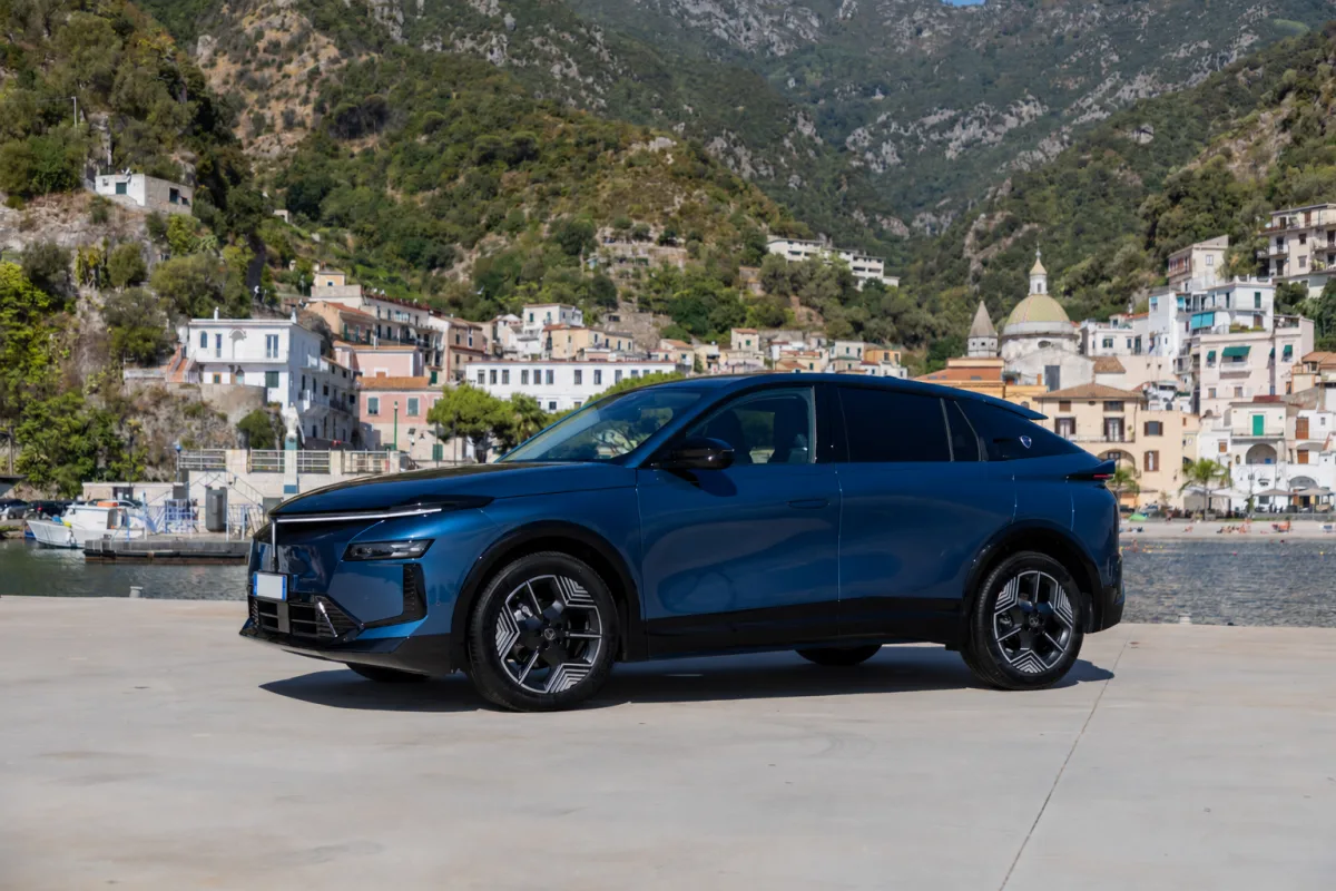 Lancia Gamma tra le sette finaliste del Premio Auto Europa 2027: le rivali
