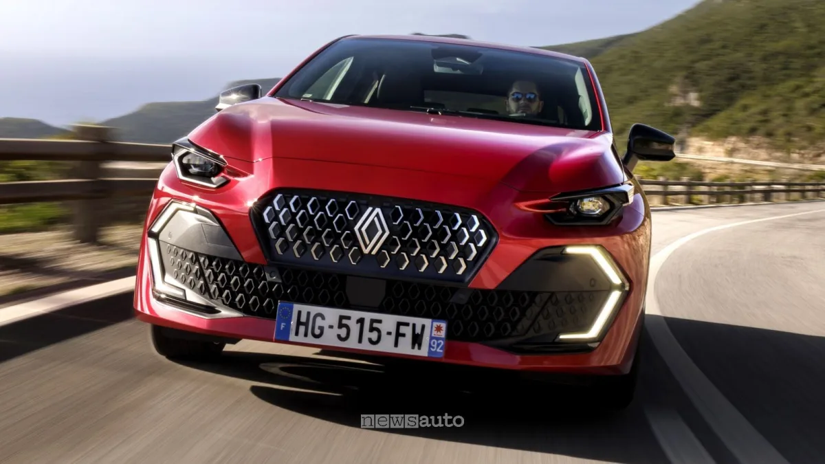 Gruppo Renault: vendite in lieve calo nel 2026 ma l’elettrico vola