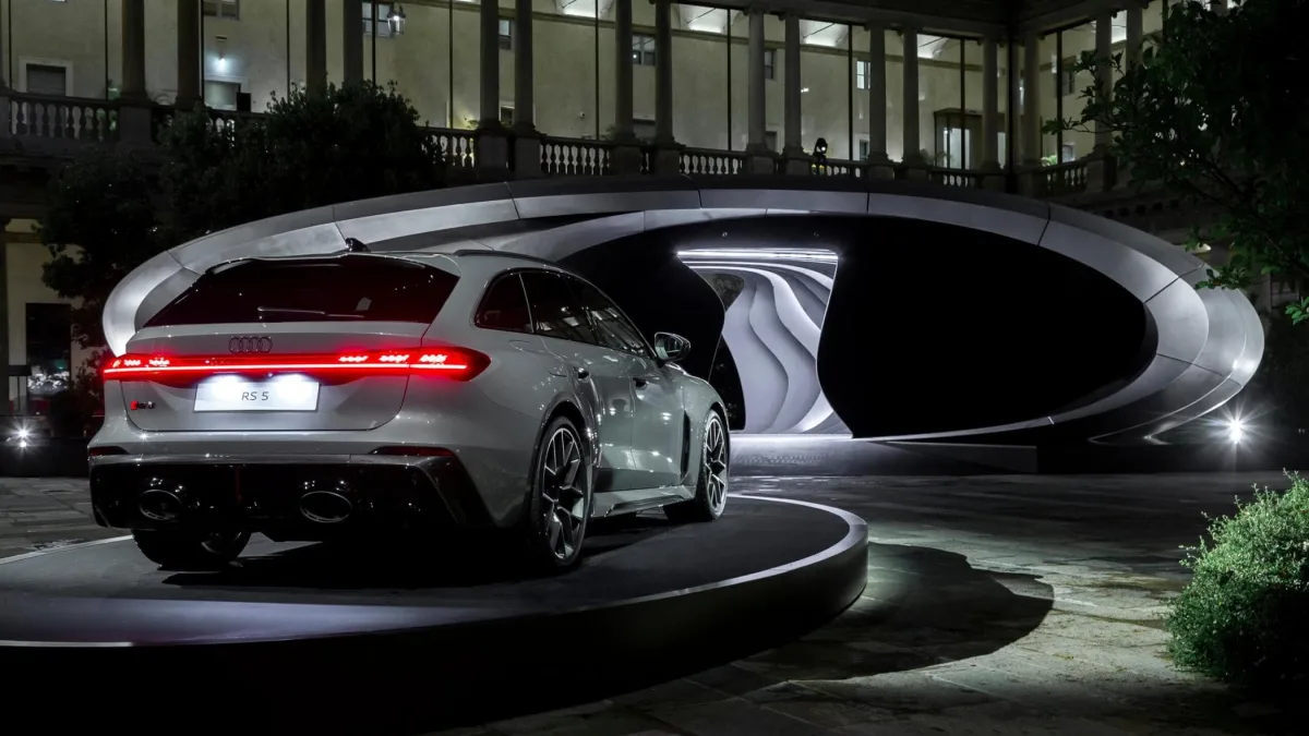 Audi RS5 e R26 ibride: quando la performance incontra la sostenibilità
