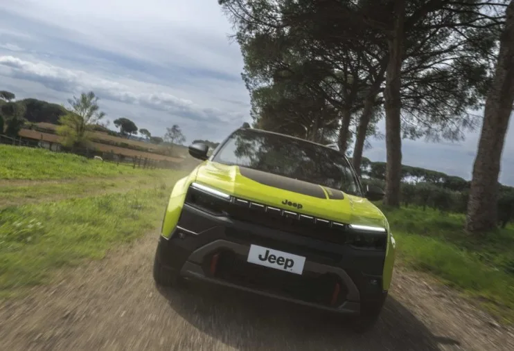 JEEP Avenger — Jeep Avenger senza rivali: è la seconda auto più venduta in Italia