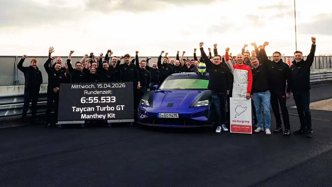 Porsche Taycan Turbo GT conquista il Nürburgring con il kit Manthey