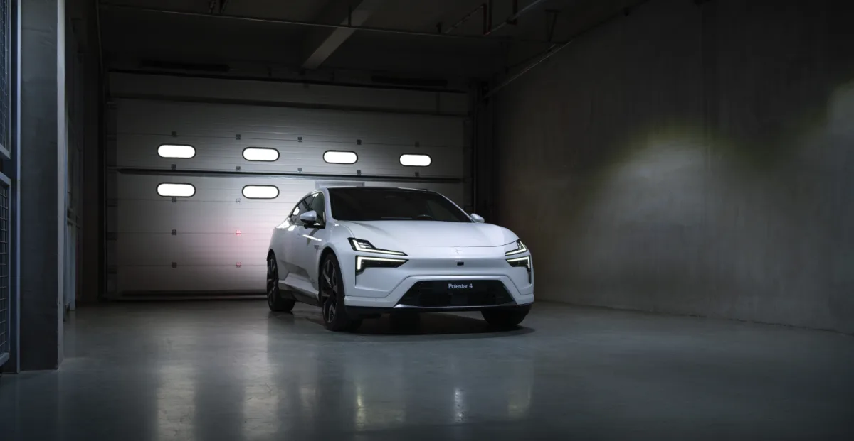 Polestar 4 SUV: 544 CV, 630 km di autonomia e prezzi da 55.900 euro