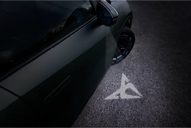 Cupra Raval Edge: autonomia, batteria LFP e prezzo per il noleggio